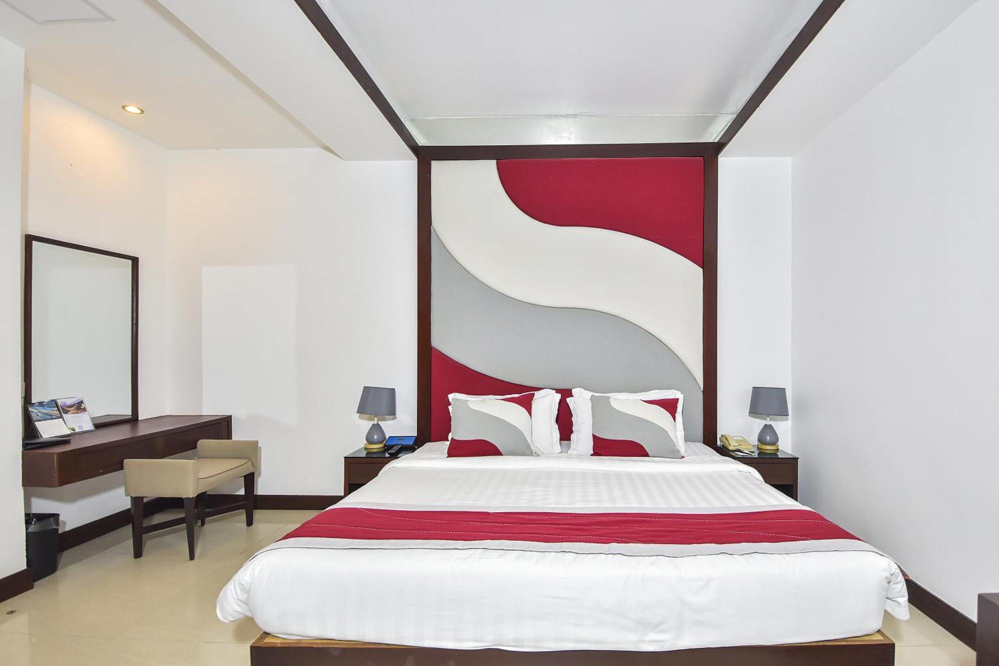 Independence Hotel Resort & Spa Preăh Sihanŭk Zewnętrze zdjęcie