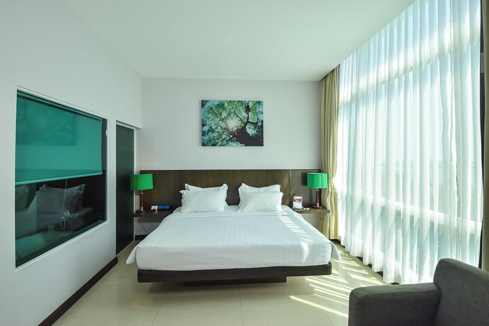 Independence Hotel Resort & Spa Preăh Sihanŭk Zewnętrze zdjęcie