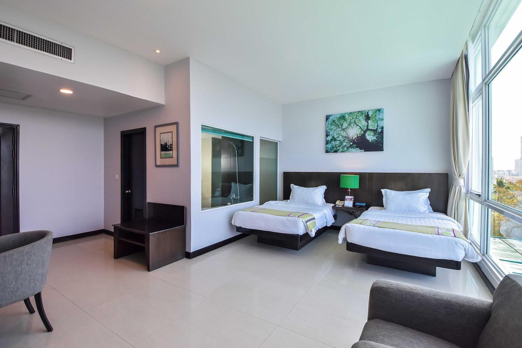 Independence Hotel Resort & Spa Preăh Sihanŭk Zewnętrze zdjęcie